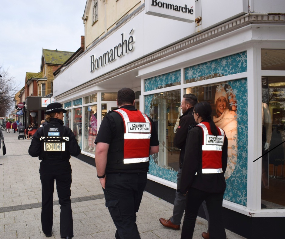 Community support and police officers in clacton high street