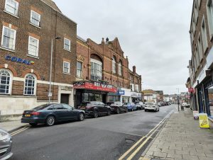 Upper frontages and heritage restoration