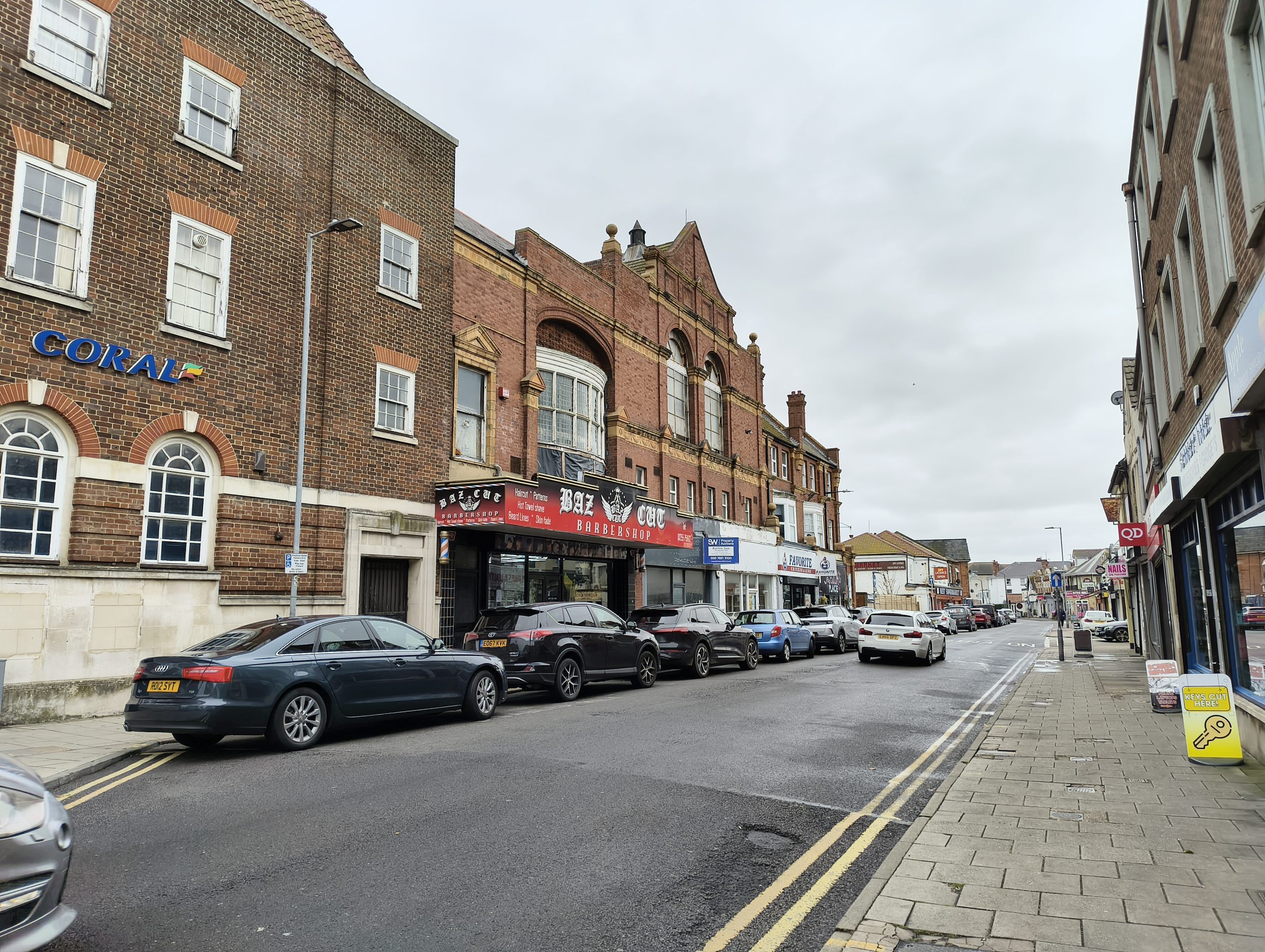 Upper frontages and heritage restoration